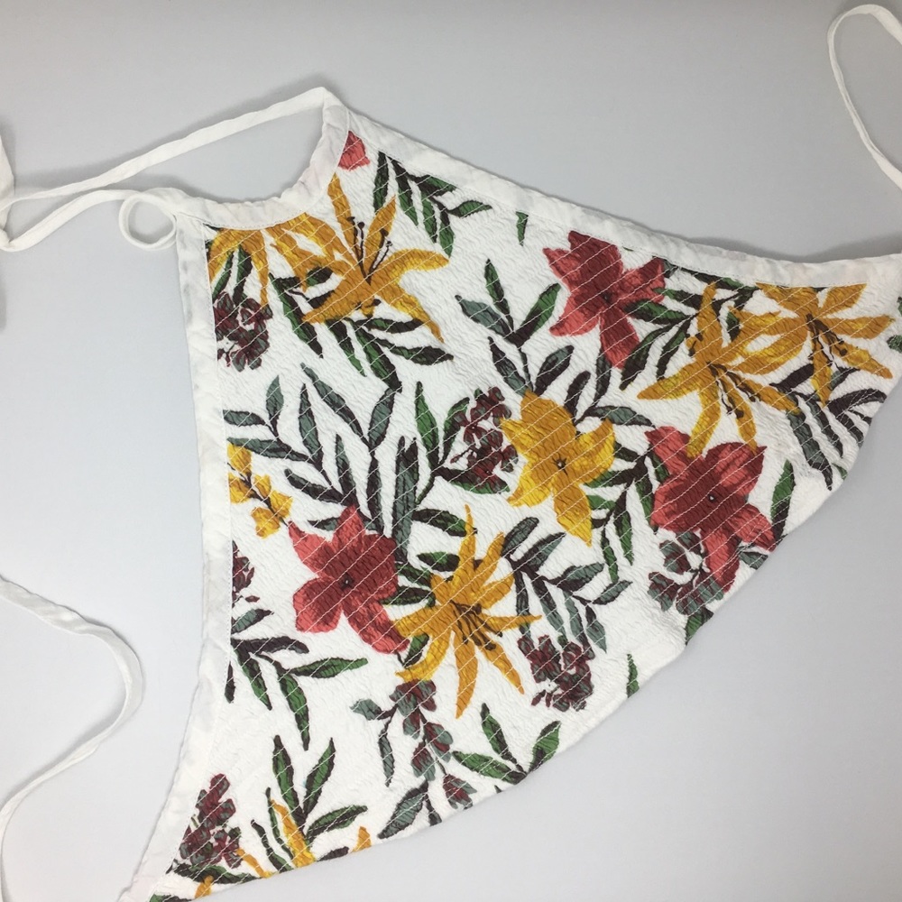 Halter Top - Picture 2 of 4